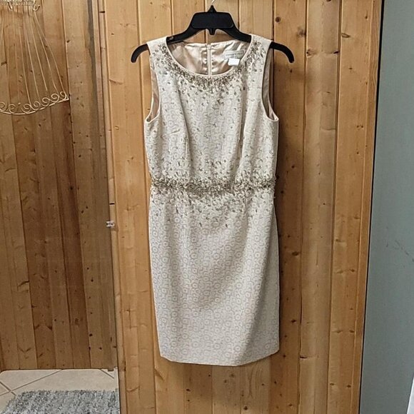 Katherine Kelly Dresses & Skirts - Katherine Kelly Cream Beaded Dress Size 4 Special Occasion Formal